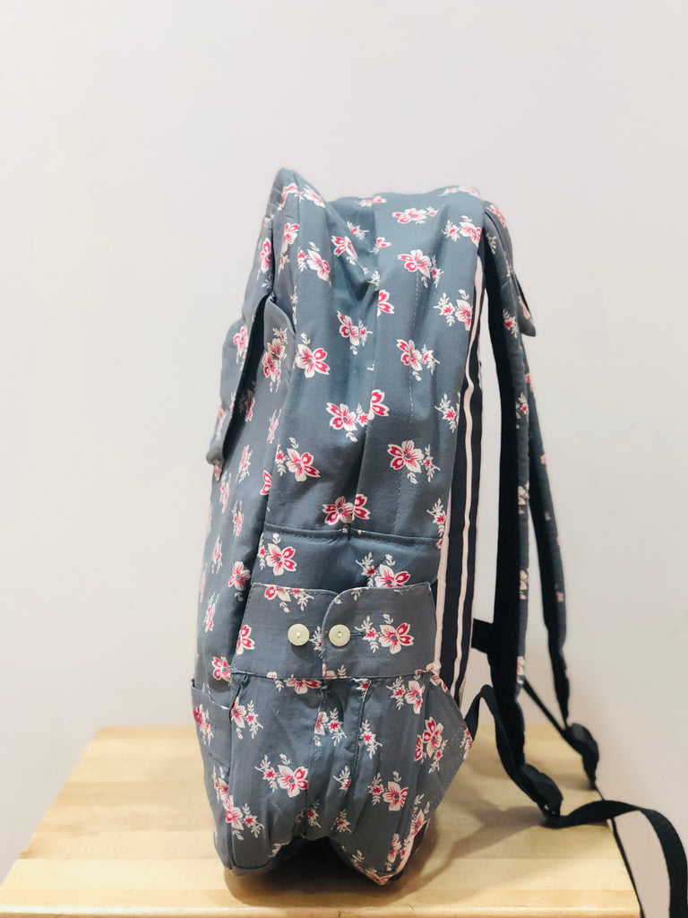 The Cherry Hibiscus 🌺 Classic Shirt BeeKeeper Parade Backpack