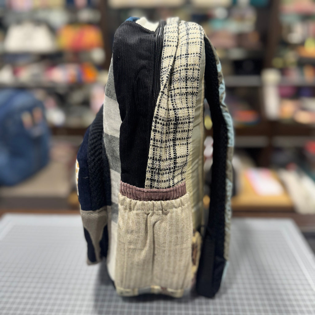 The Geometric ⬛️ Mini-Royal BeeKeeper Backpack (Da Vinci Collection)