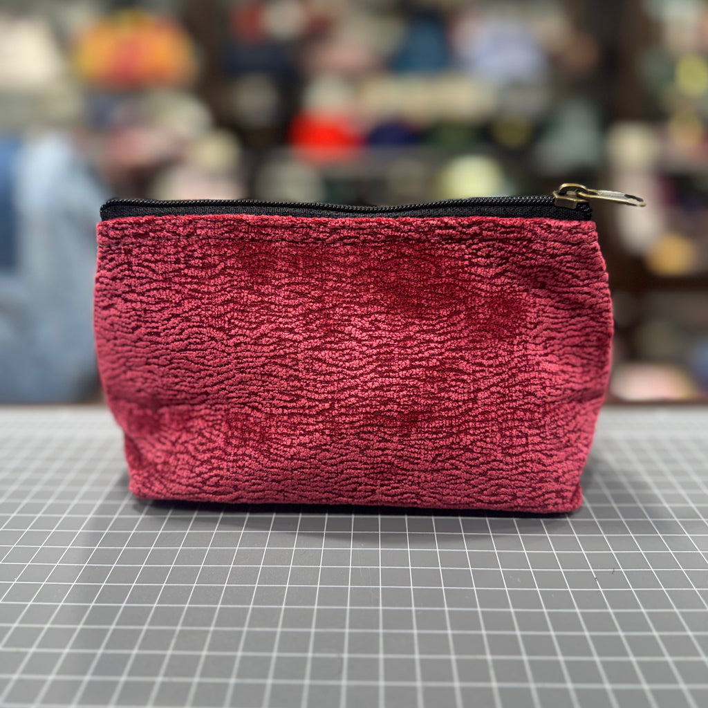 Silk Roses 🌹 Small Toiletry + Makeup Bag