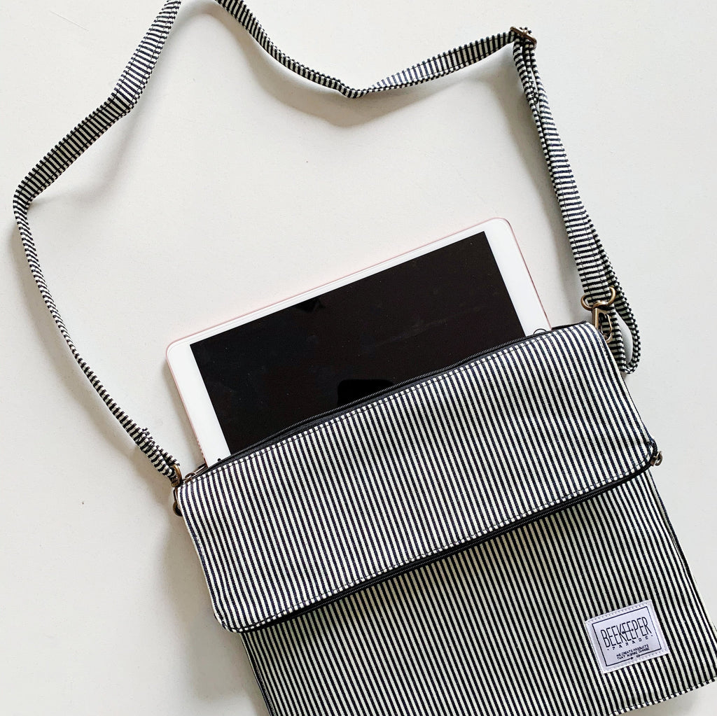 💖PREORDER: The Rainbow 🌈 BeeKeeper Shoulder Bag