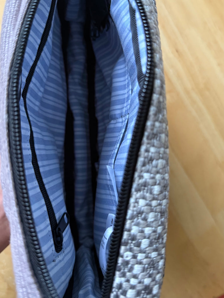 The Blue Garden KOKYKAI CROSSBODY BAG