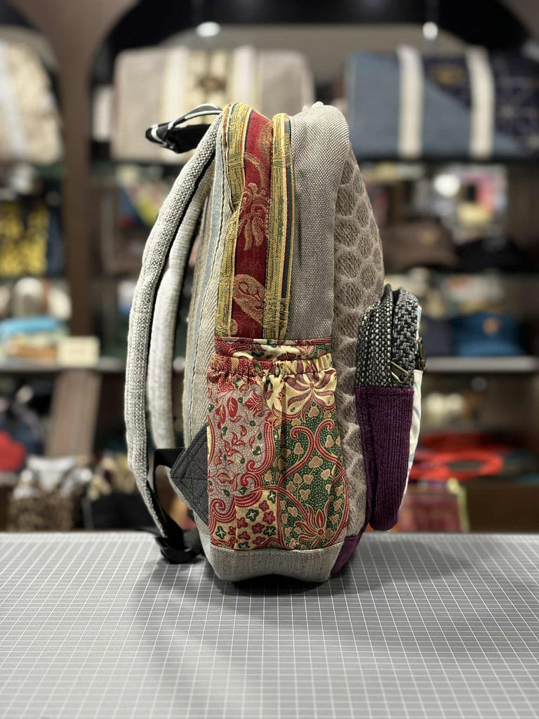 The Honeycomb Heart 🐝 Mini-Royal BeeKeeper Backpack (Da Vinci Collection)