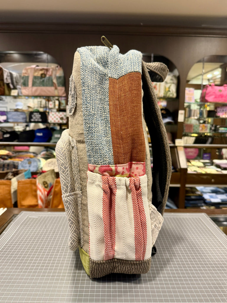 The Phnom Penh ⛰️ Royal BeeKeeper Backpack (Da Vinci Collection)
