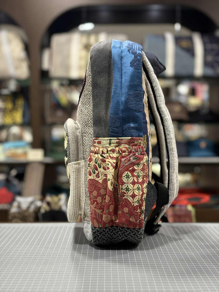The Honeycomb Heart 🐝 Mini-Royal BeeKeeper Backpack (Da Vinci Collection)