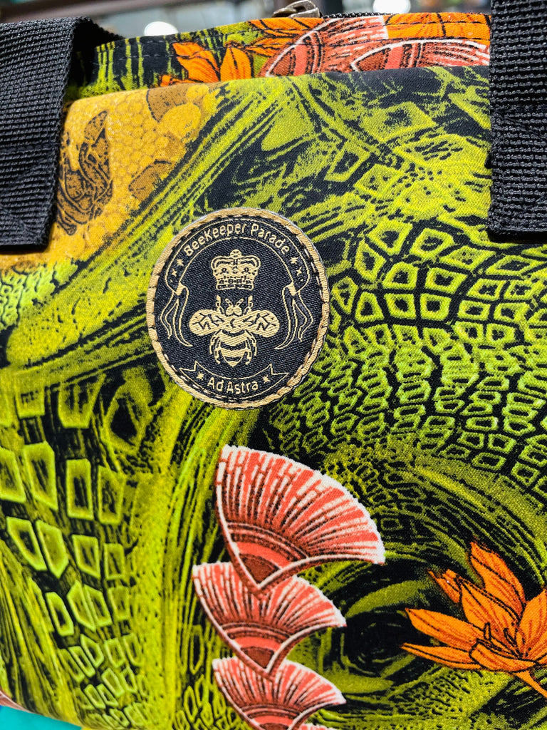 The Peacock 🦚 BeeKeeper Handbag