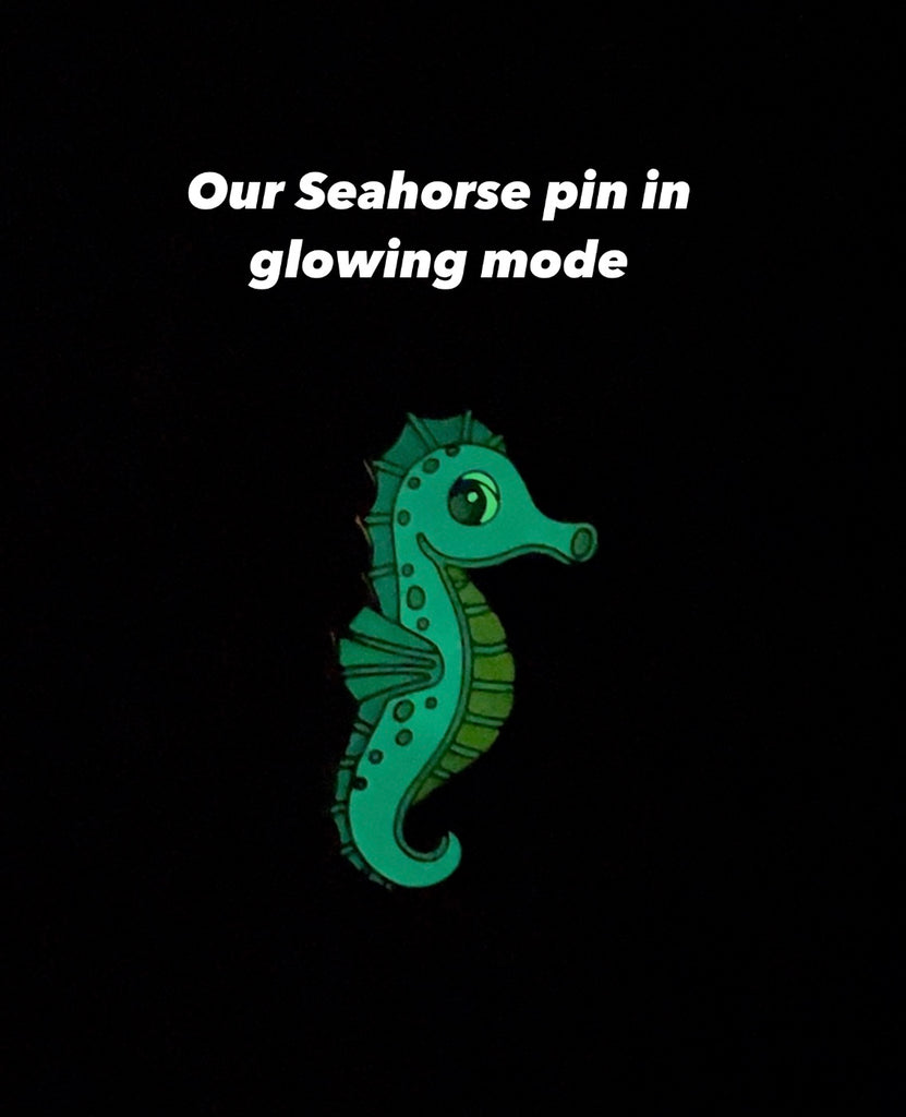 BeeKeeper Parade's Seahorse Pin
