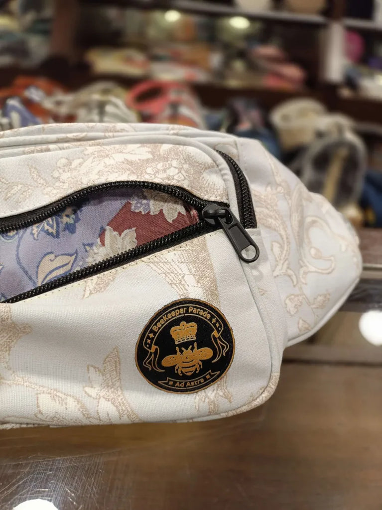 The Soft & Dreamy ☁️ BeeKeeper Bumbag (Da Vinci Collection)
