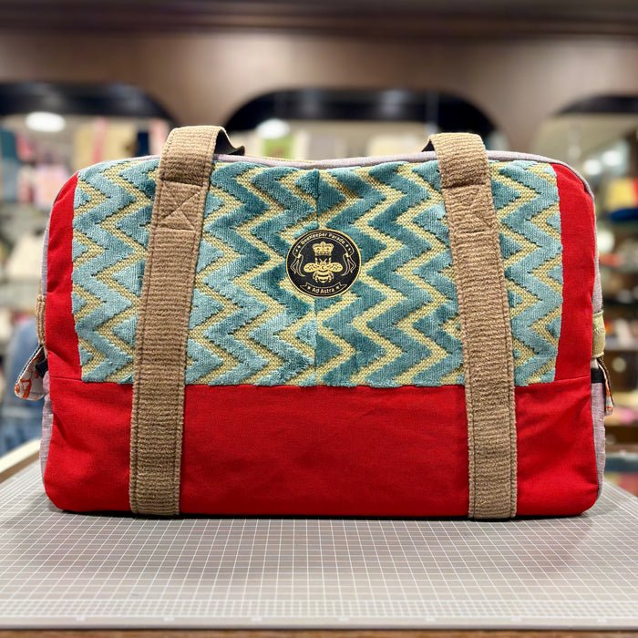 The Zig Zag 〽️ Large BeeKeeper Weekender (Da Vinci Collection)