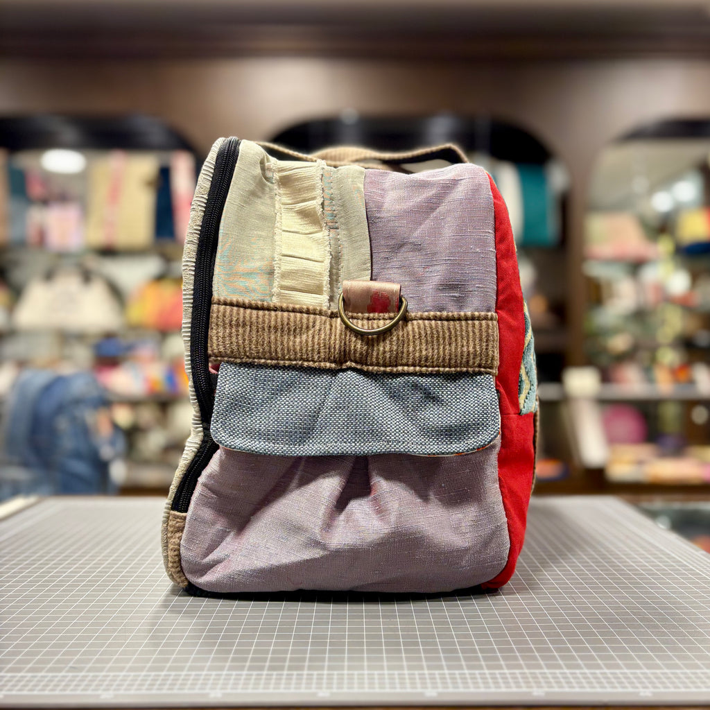 The Zig Zag 〽️ Large BeeKeeper Weekender (Da Vinci Collection)