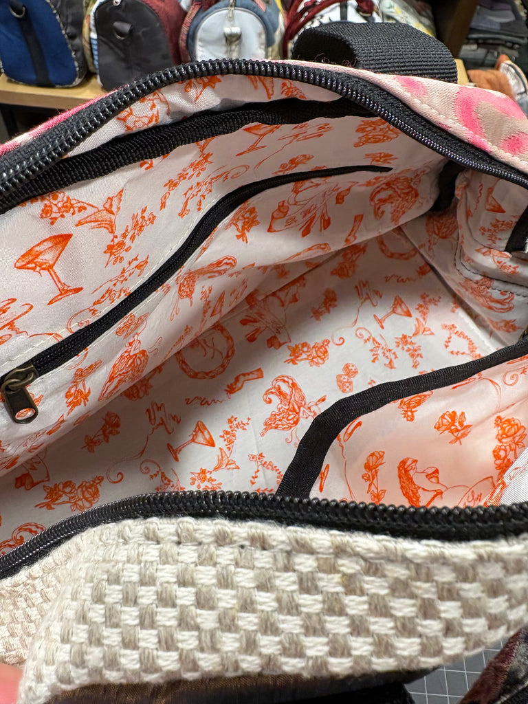 The Throwback 💿 (Da Vinci Collection) OG BeeKeeper Handbag