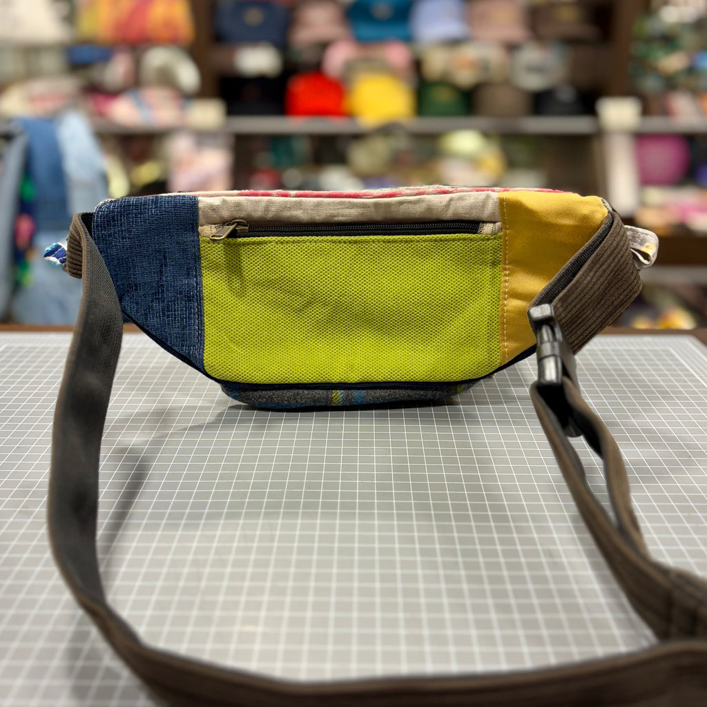 The Basalt 🪨 BeeKeeper Bumbag (Da Vinci Collection)