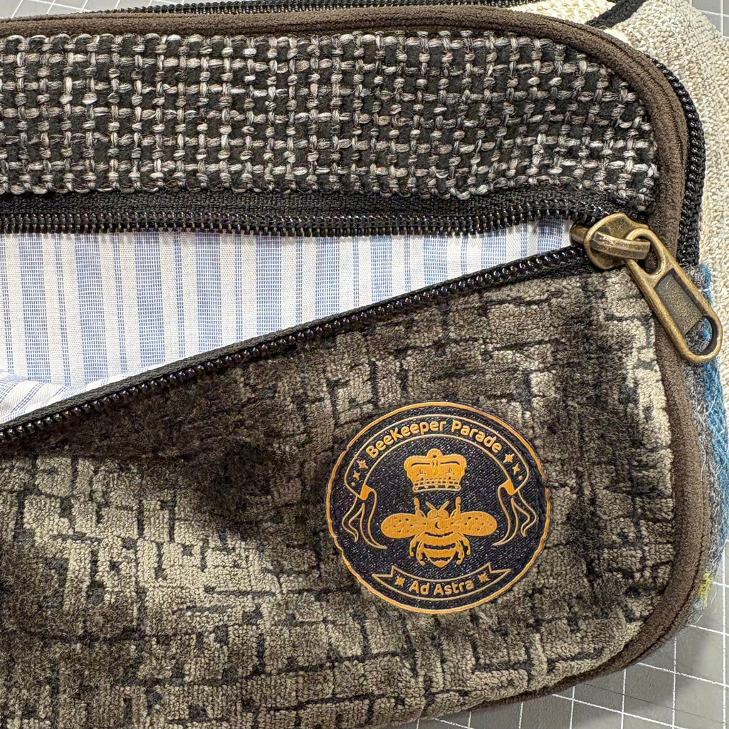 The Basalt 🪨 BeeKeeper Bumbag (Da Vinci Collection)