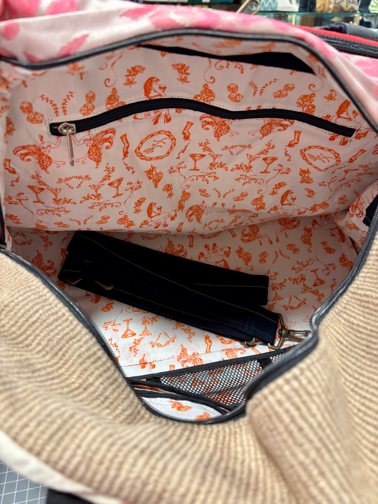 The Peaches & Cream 🍑 Large BeeKeeper Weekender (Da Vinci Collection)