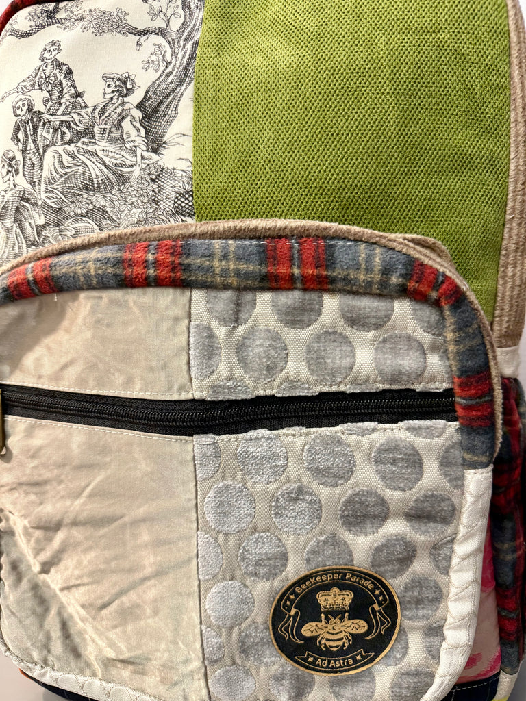 The Pirates of the Caribbean No. 2 (Da Vinci Collection) BeeKeeper Backpack