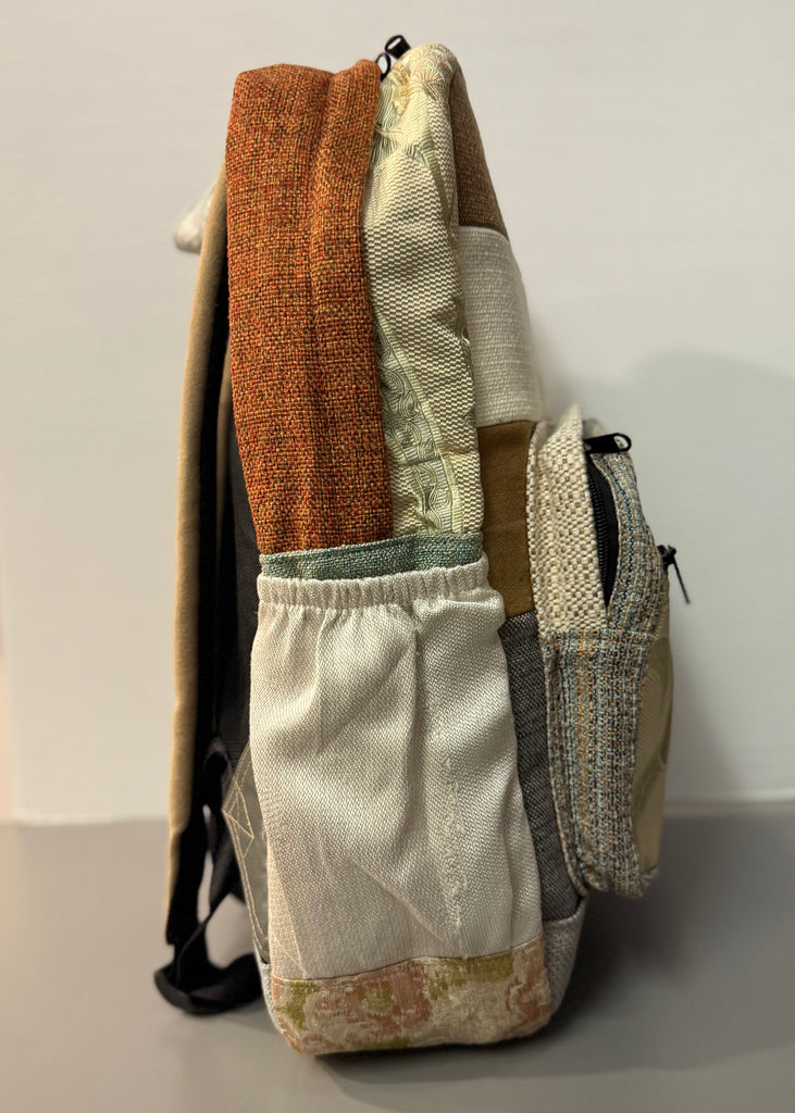 The Chocolate Bloom 💐 (Da Vinci Collection) BeeKeeper Backpack