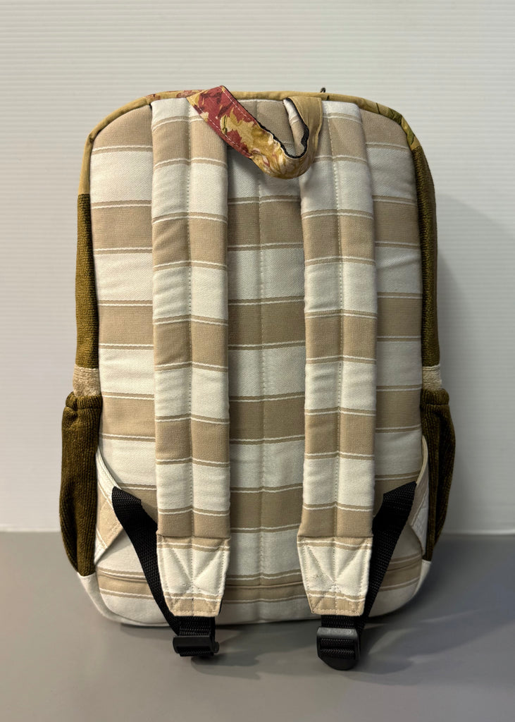 The Hamptons ⛵️ (Da Vinci Collection) BeeKeeper Backpack