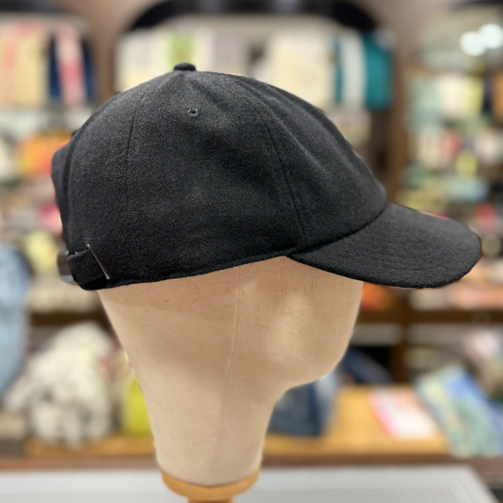 The Teddy Bear 🧸 Embroidered Wool Cap 🧢 (Black)