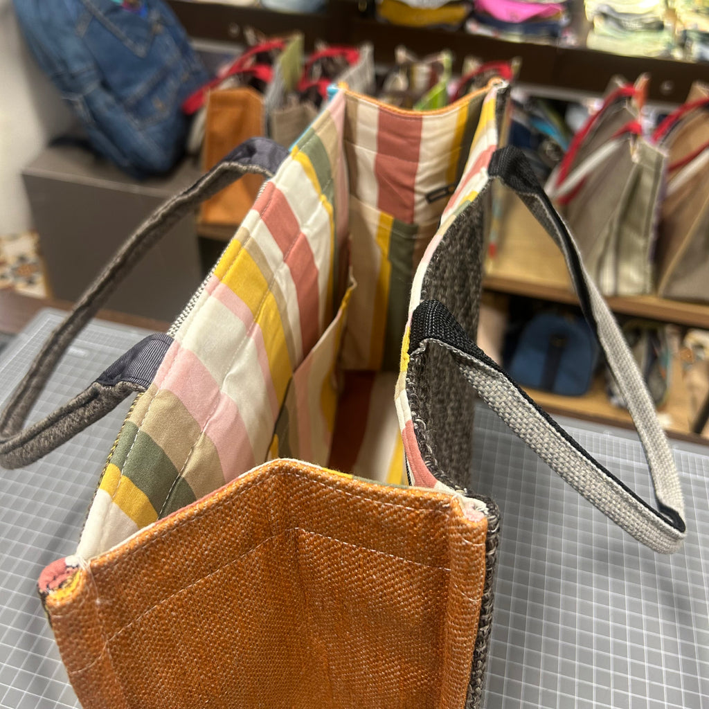 The St. Tropez No. 1 🏺 KOKYKAI BOOK TOTE