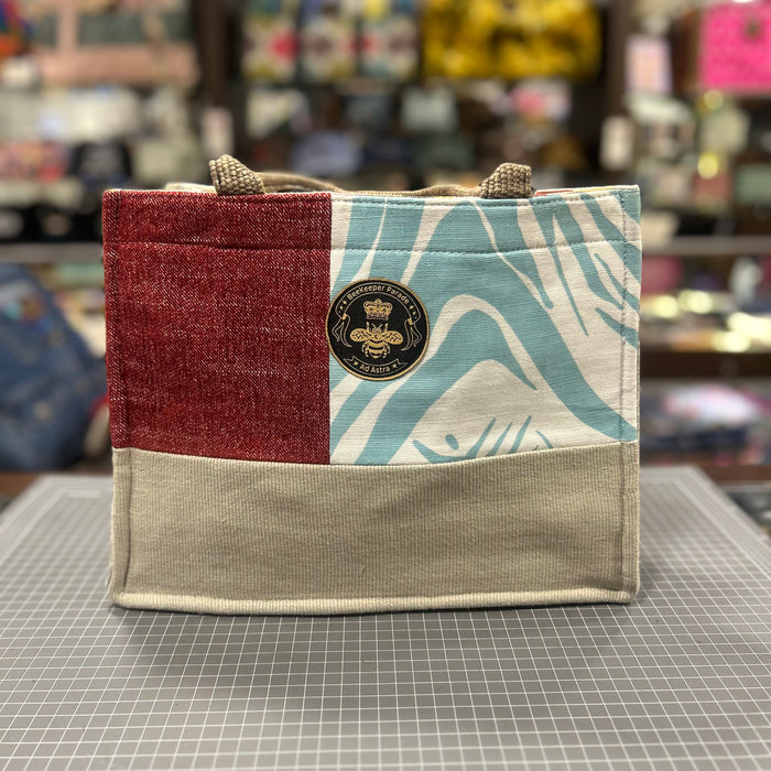 The wavy winds  🌊 KOKYKAI BOOK TOTE