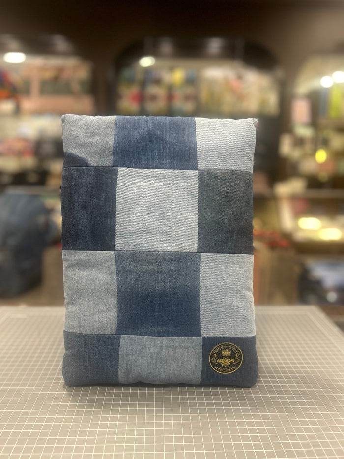The Denim St. Tropez 👖🏺 13.3inch BeeKeeper Laptop Sleeve