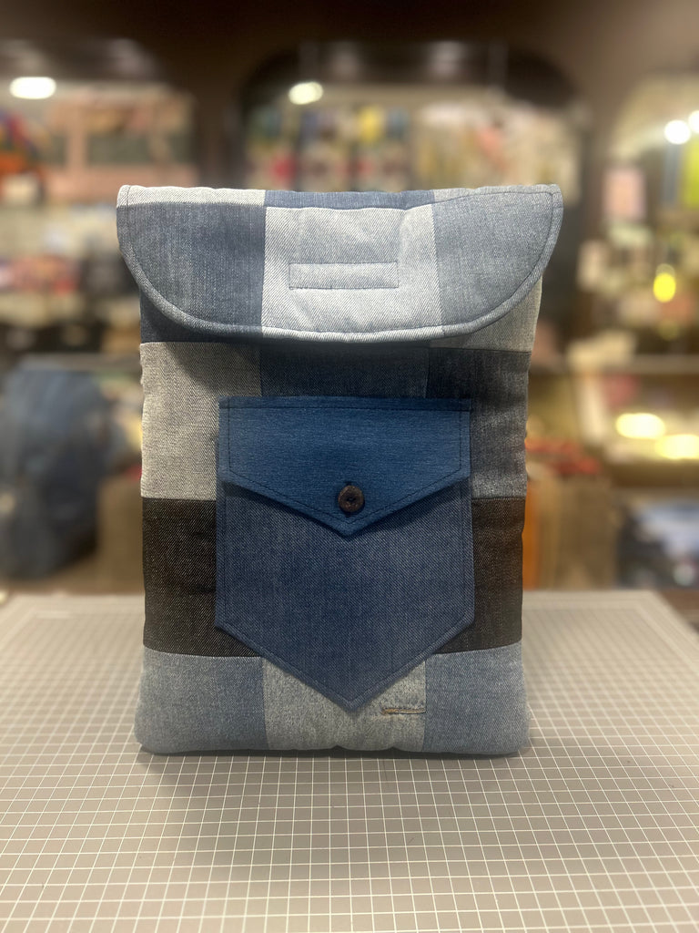 The Denim St. Tropez 👖🏺 13.3inch BeeKeeper Laptop Sleeve