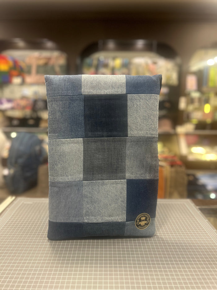 The Denim St. Tropez 👖🏺 15inch BeeKeeper Laptop Sleeve