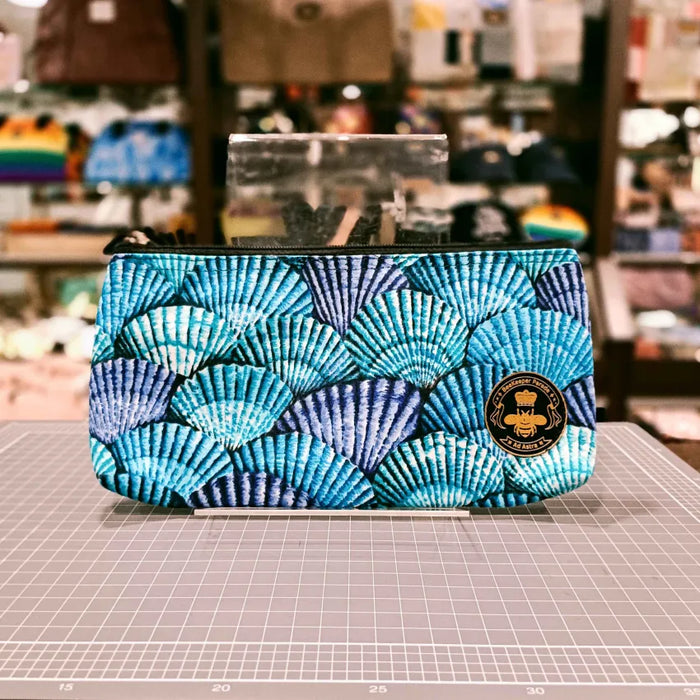 The Deep Seashells 🐚 BeeKeeper Pouch (Large)