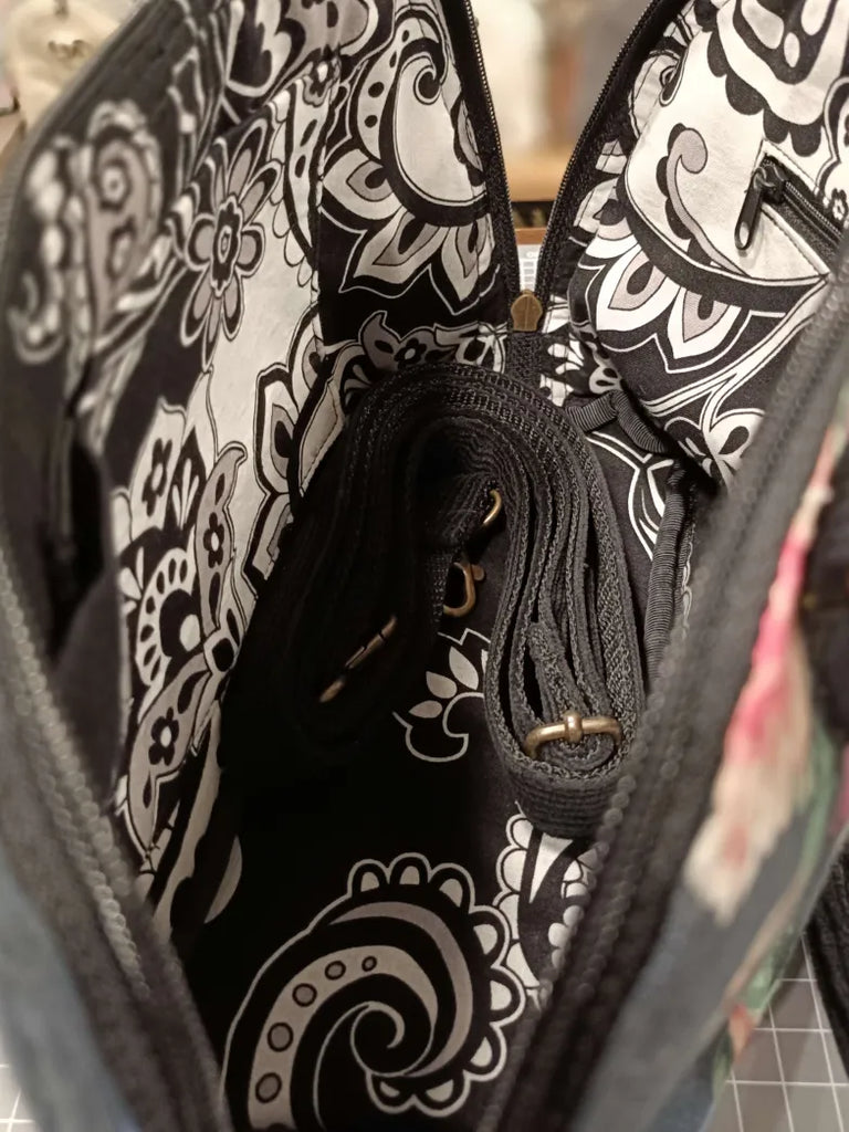 The Midnight Garden 🥀 BeeKeeper Clam Shell Handbag