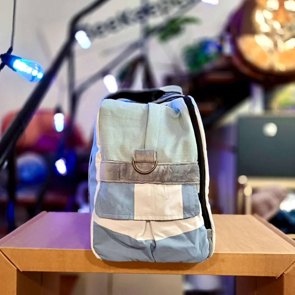 The Red Heart ♥️ Large BeeKeeper Weekender (Da Vinci Collection)