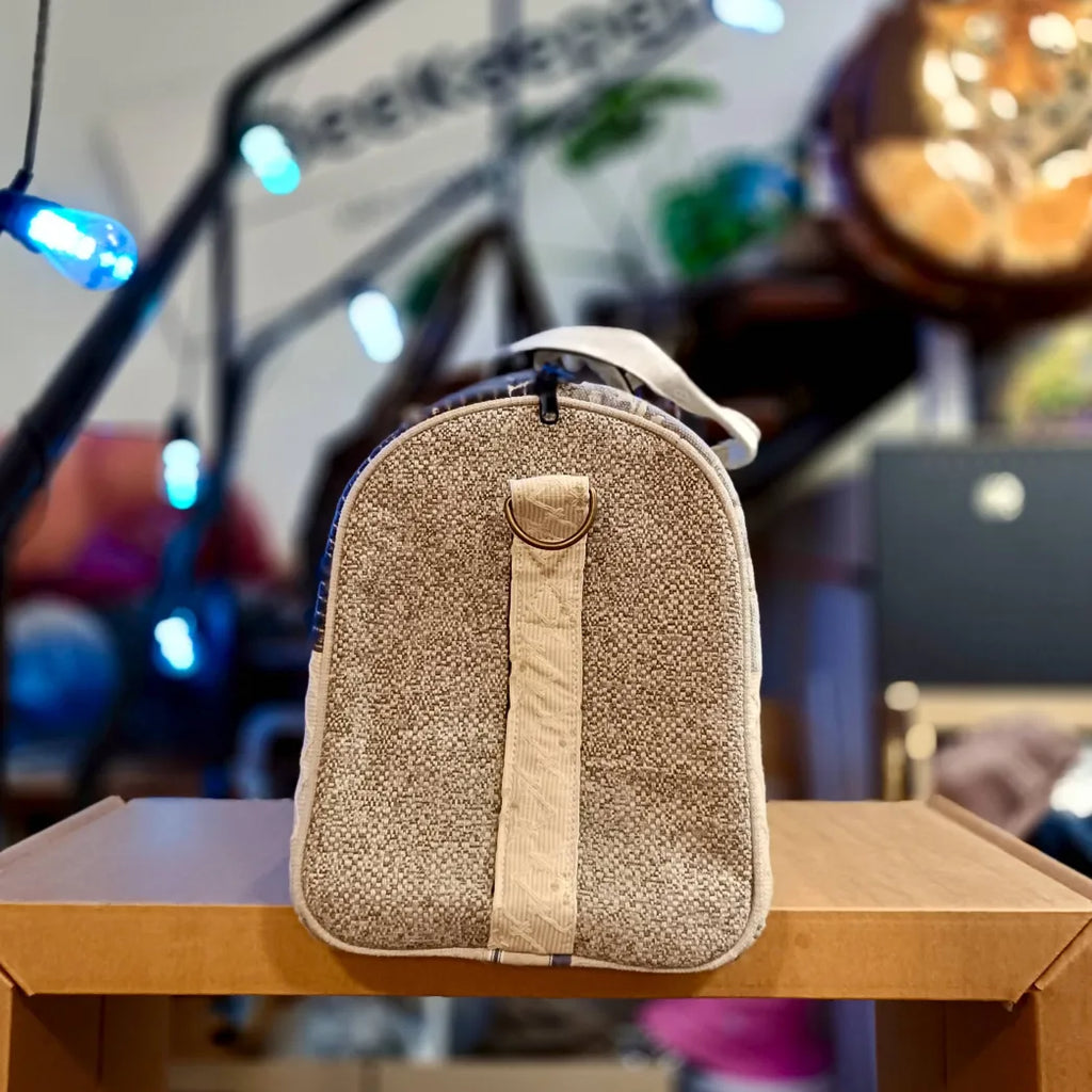 The St. Tropez no.1 💎 BeeKeeper Carry-All (Da Vinci Collection)