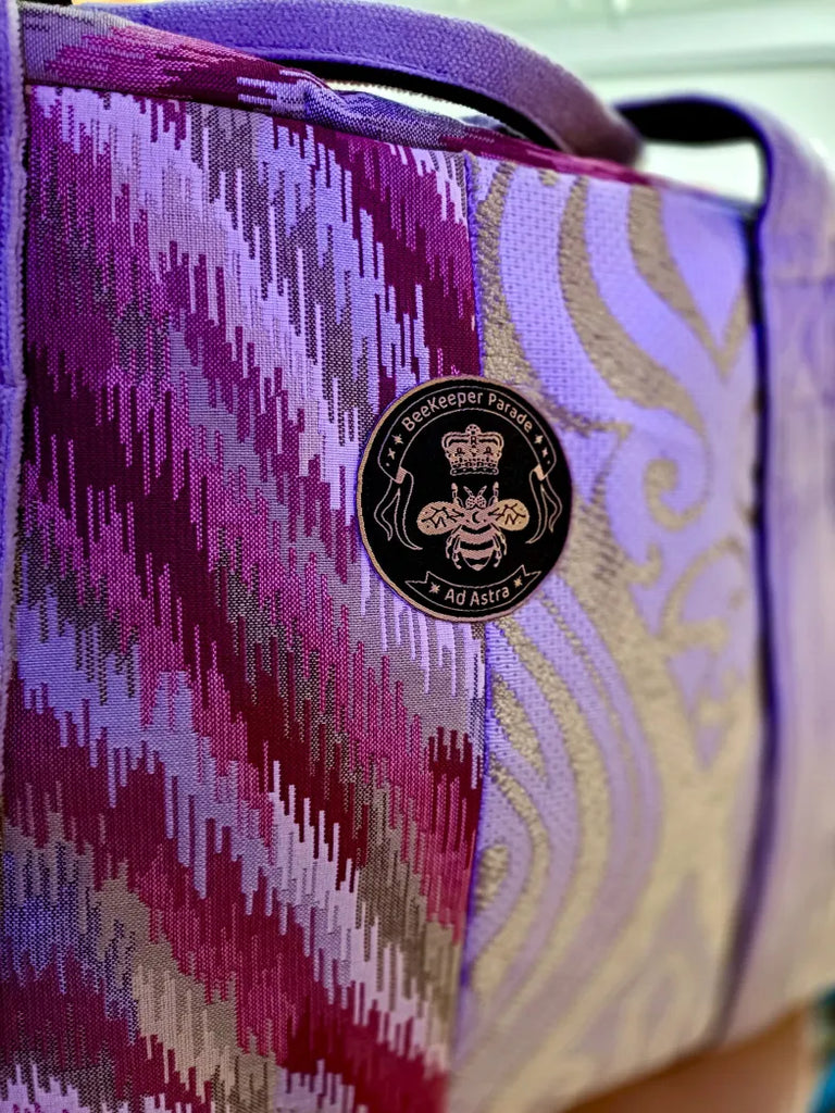 The Rosebush Shimmer 🌹 Large BeeKeeper Weekender (Da Vinci Collection)