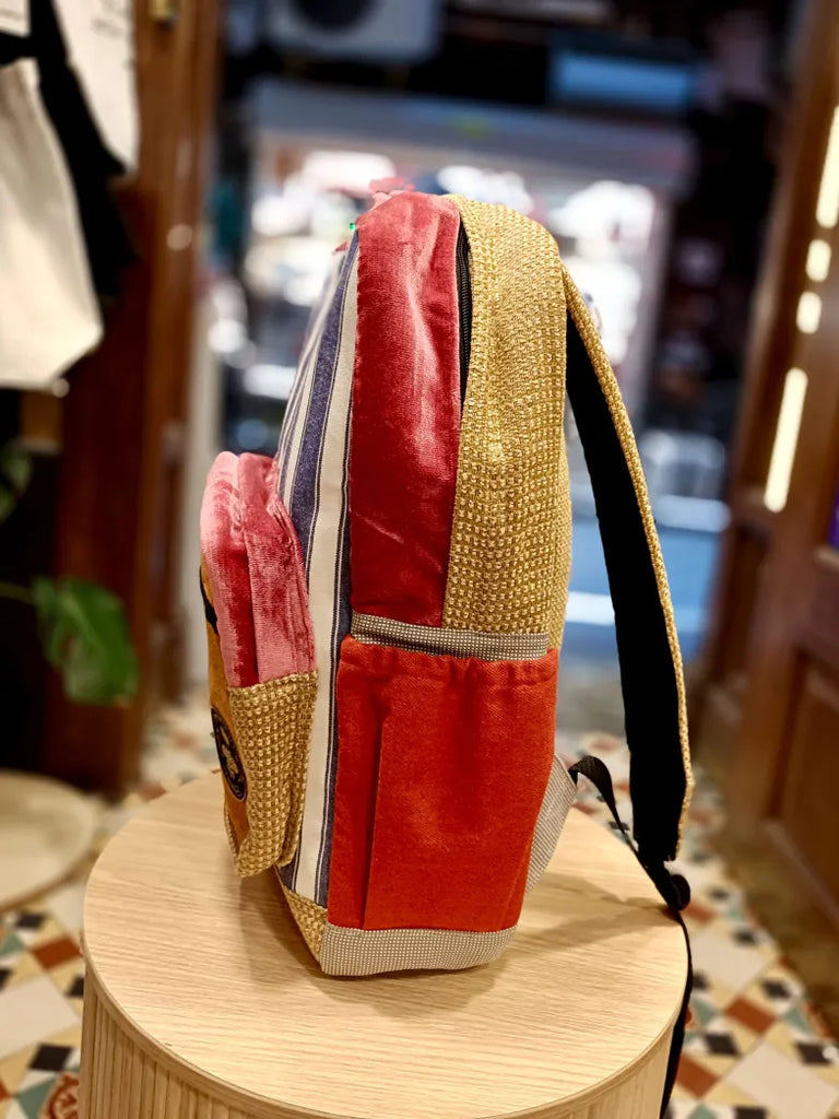 The Hamptons no.2 🏖 Royal (Da Vinci Collection) BeeKeeper Backpack