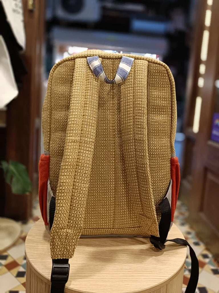 The Hamptons no.2 🏖 Royal (Da Vinci Collection) BeeKeeper Backpack