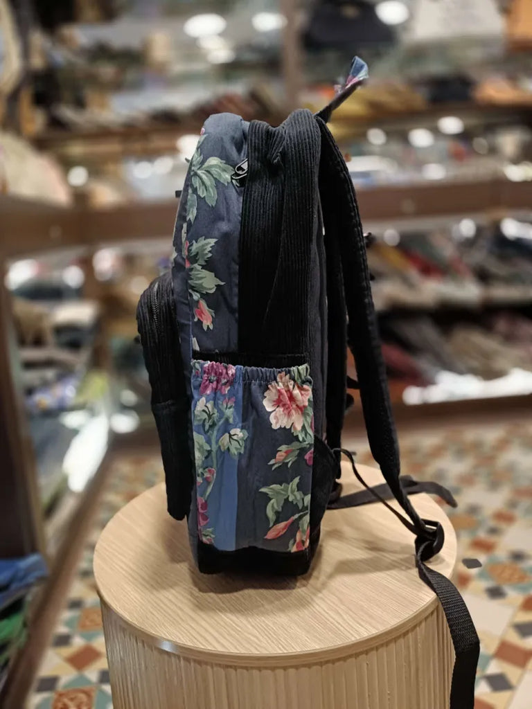 The Midnight Garden 🥀 Royal (Da Vinci Collection) BeeKeeper Backpack