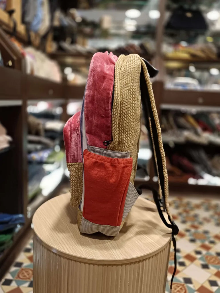 The Hamptons no.1 🏖 Royal (Da Vinci Collection) BeeKeeper Backpack