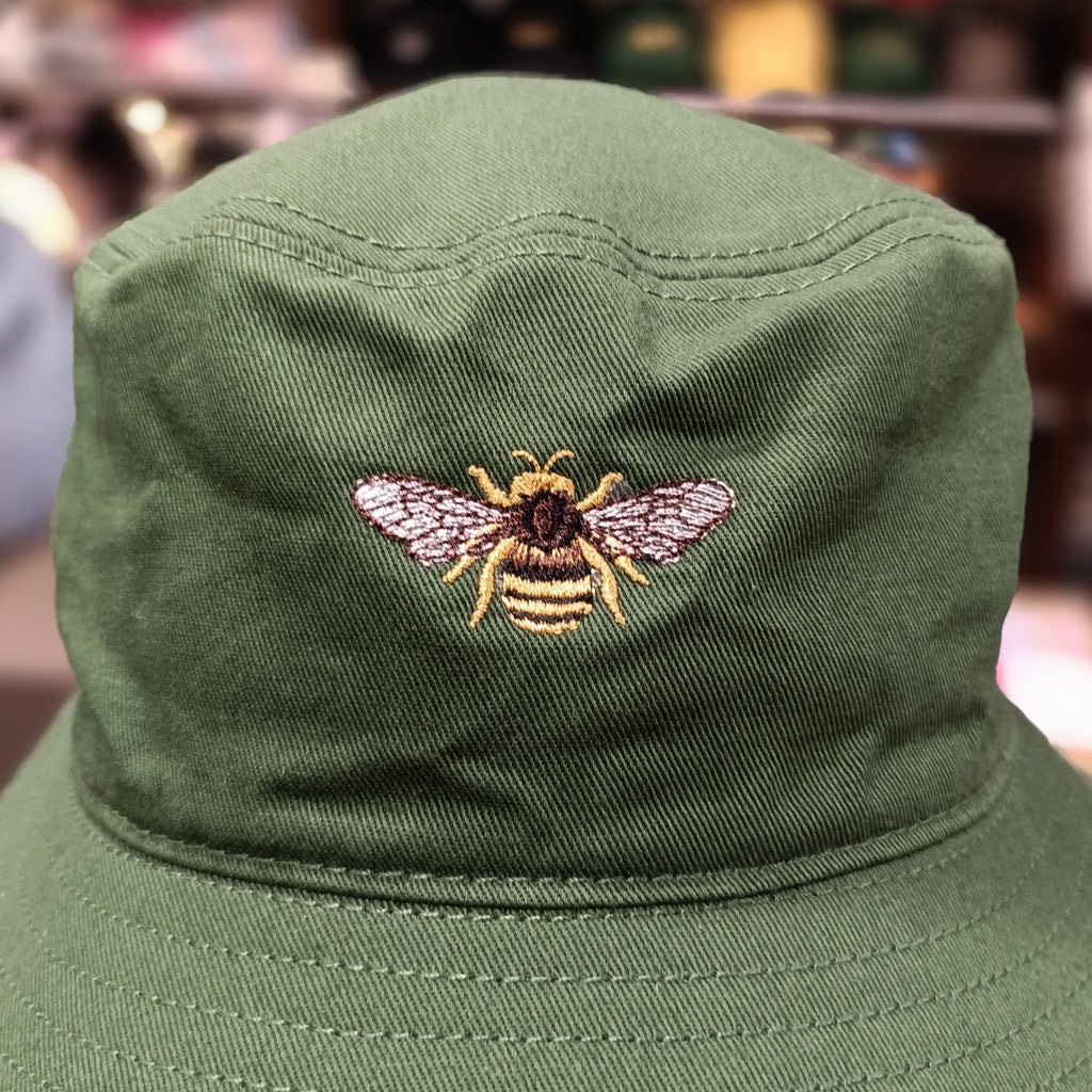 The Bee 🐝 Embroidered Canvas Bucket Hat 🧢 (Hunter Green)