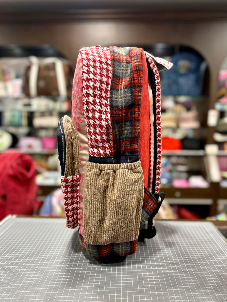 The Buckingham 💂 (Da Vinci Collection) BeeKeeper Backpack