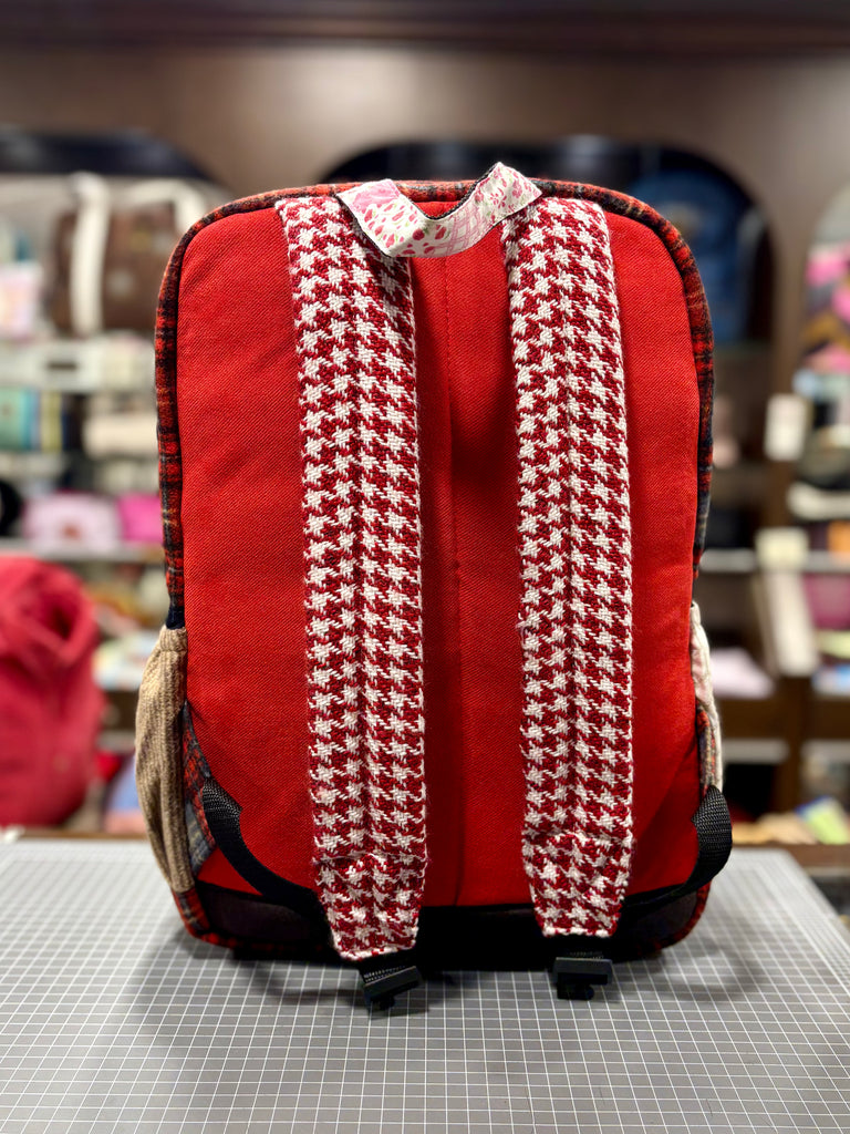 The Buckingham 💂 (Da Vinci Collection) BeeKeeper Backpack