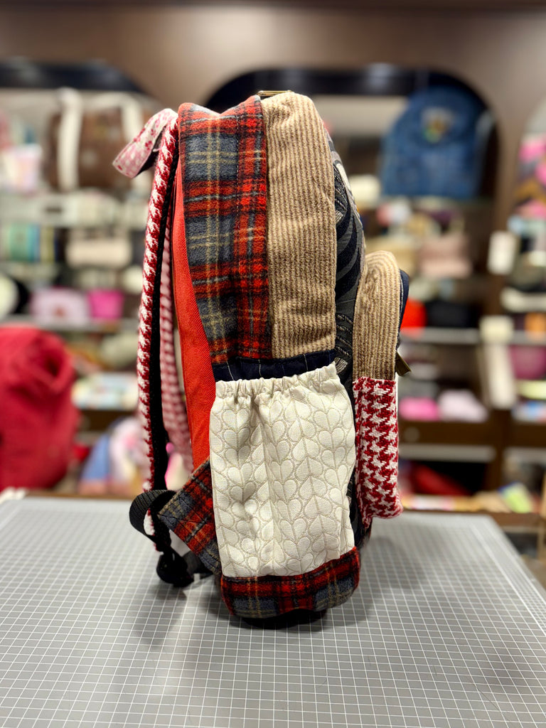 The Buckingham 💂 (Da Vinci Collection) BeeKeeper Backpack