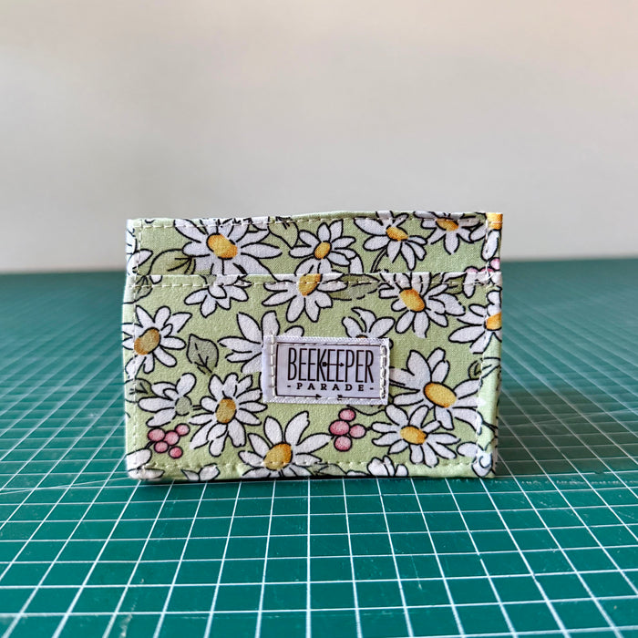 The Daisy Green 💚 KOKYKAI CARD HOLDERS 💳