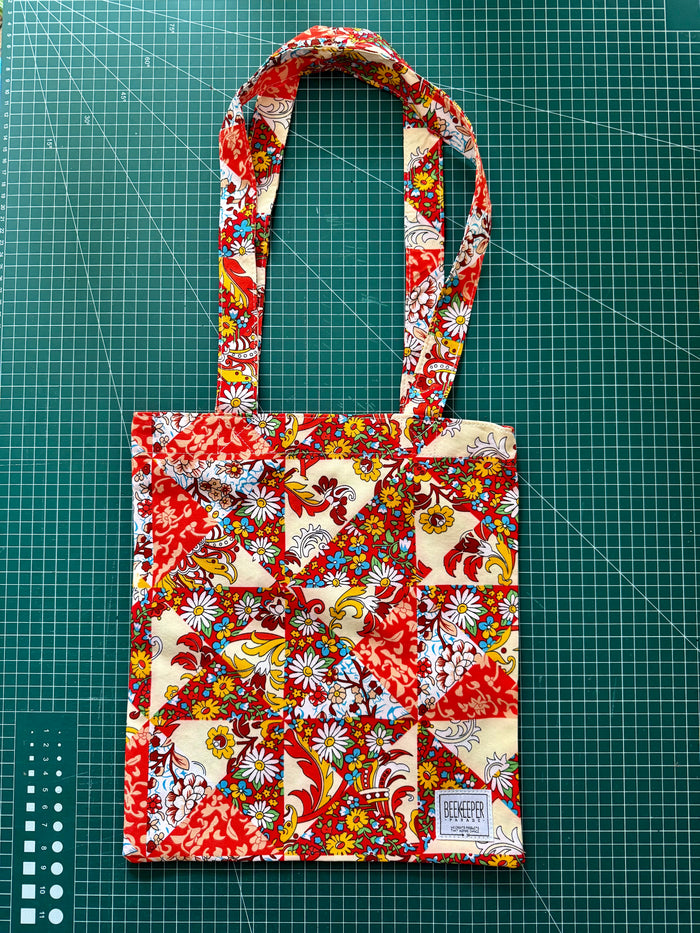 The Vermillion 🍊 Tote Medium