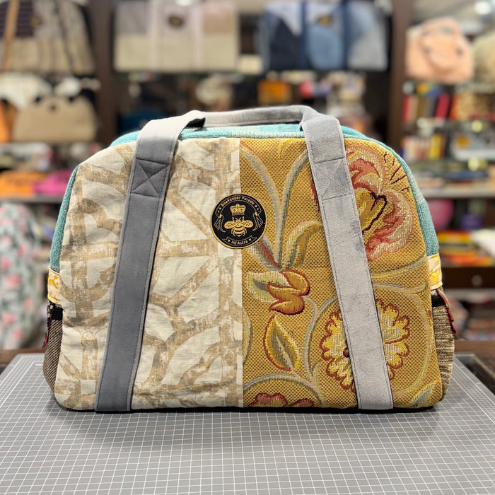 The Winter Harvest 🌾 Medium BeeKeeper Weekender Da Vinci Collection