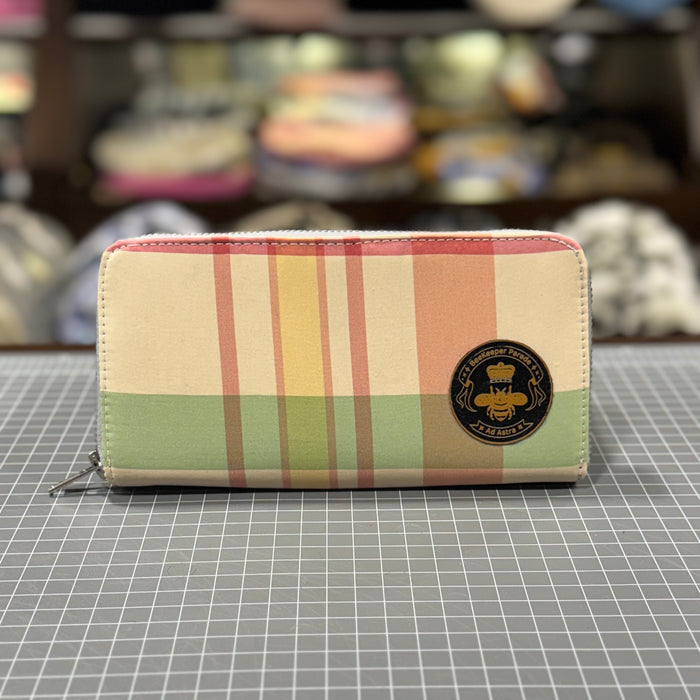 The Baby Gingham 🍦 BeeKeeper Purse