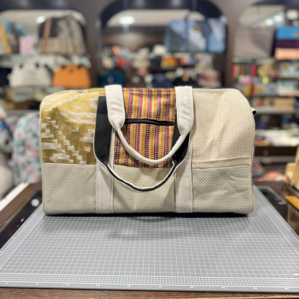 The Grid 💠 BeeKeeper Carry-All (Da Vinci Collection)