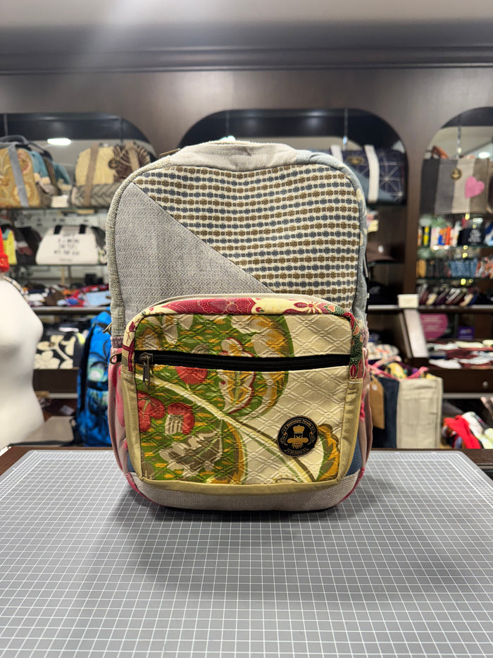 The Botanical Garden 💐 Mini-Royal BeeKeeper Backpack (Da Vinci Collection)