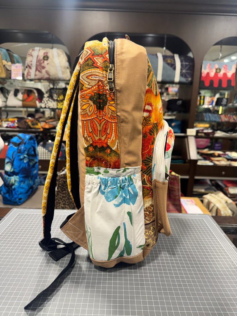 The Kaleidoscope 🔶 (Da Vinci Collection) BeeKeeper Backpack