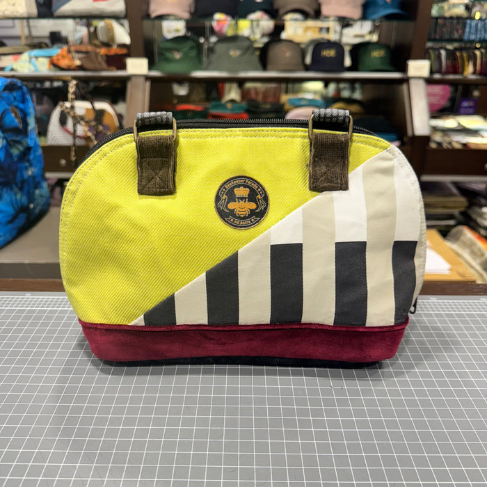 The Lime Modernist 🍋 BeeKeeper Clam Shell Handbag