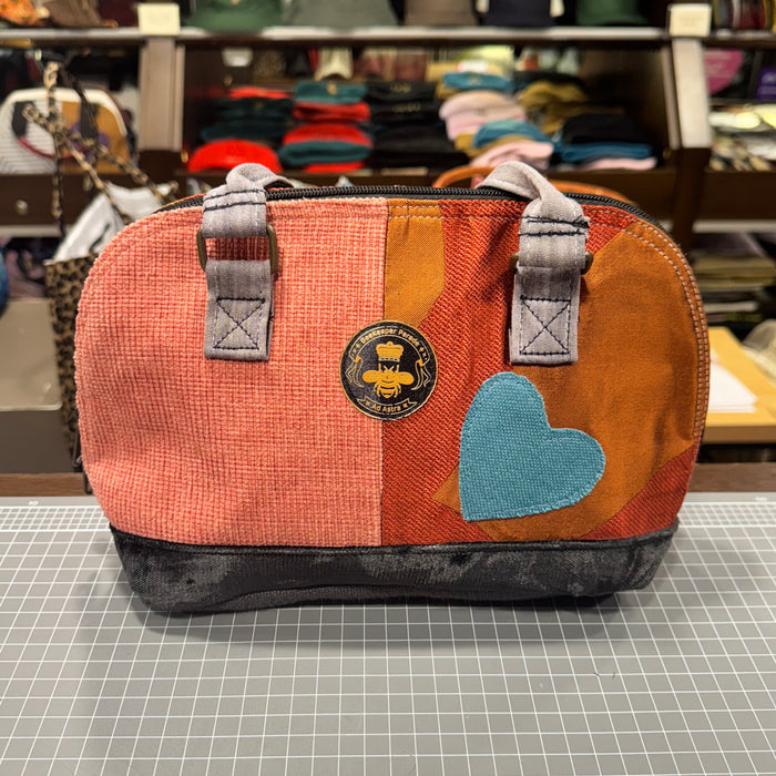 The Aqua Heart No. 2 💙 BeeKeeper Clam Shell Handbag