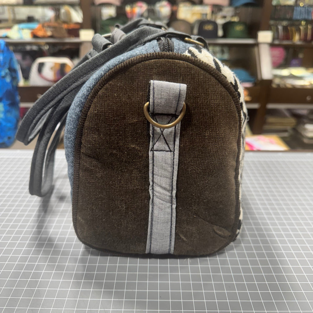 The Green Heart 💚 BeeKeeper Mini Carry All Handbag