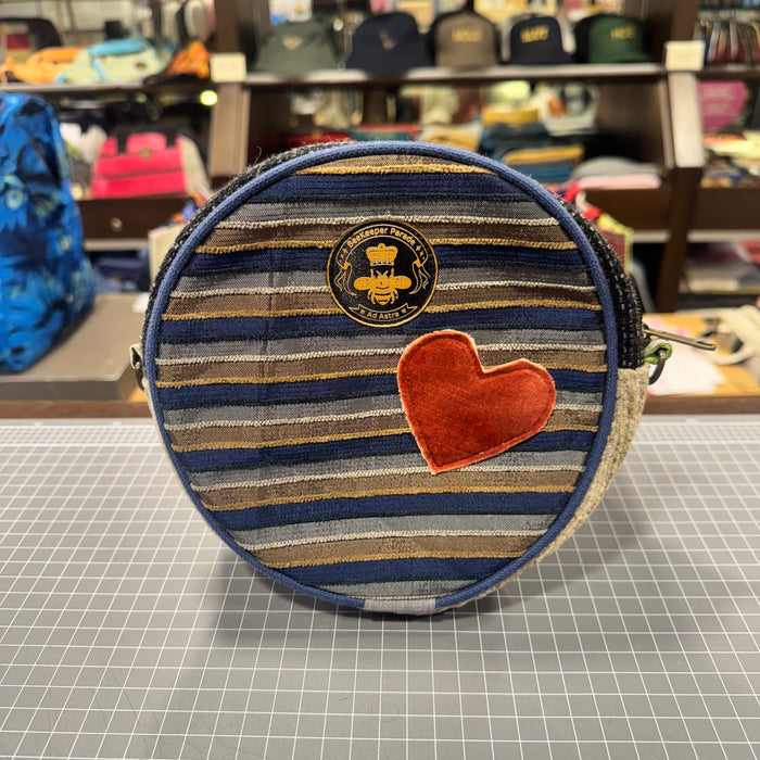 The Red Heart No. 2 ❤️ Da Vinci Collection BeeKeeper Luna Handbag 🌙